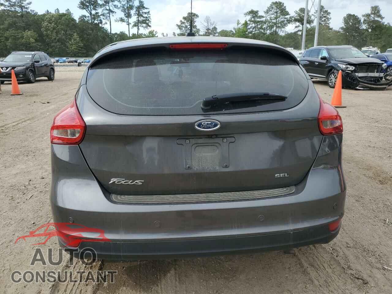 FORD FOCUS 2017 - 1FADP3M21HL206258