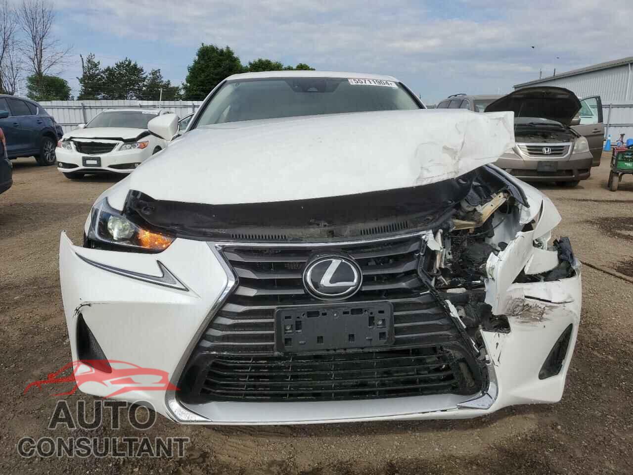 LEXUS IS 2018 - JTHC81D28J5032494