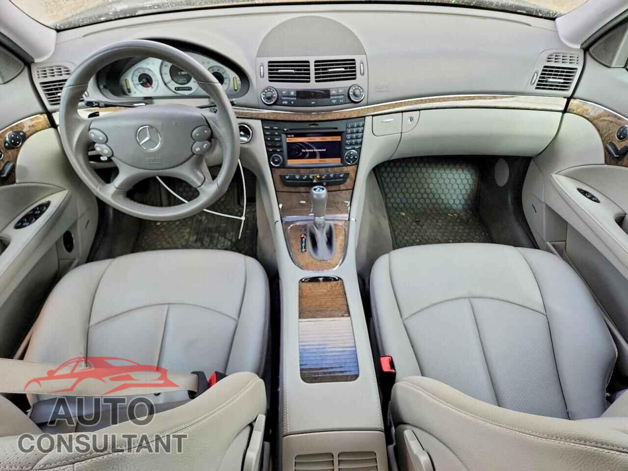 MERCEDES-BENZ E-CLASS 2009 - WDBUF87X19B385893