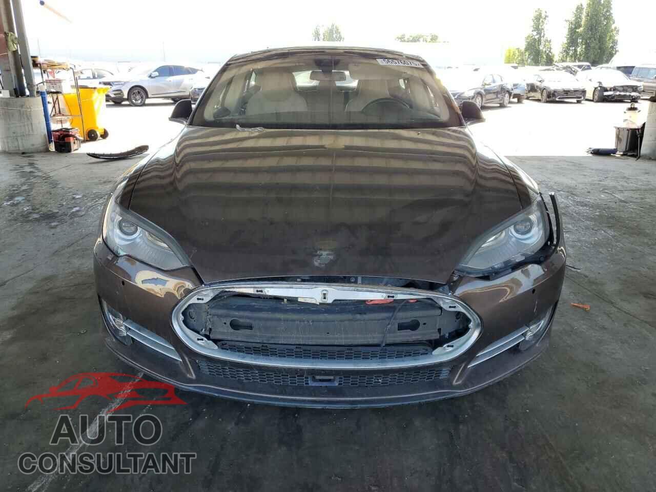 TESLA MODEL S 2014 - 5YJSA1H10EFP67025