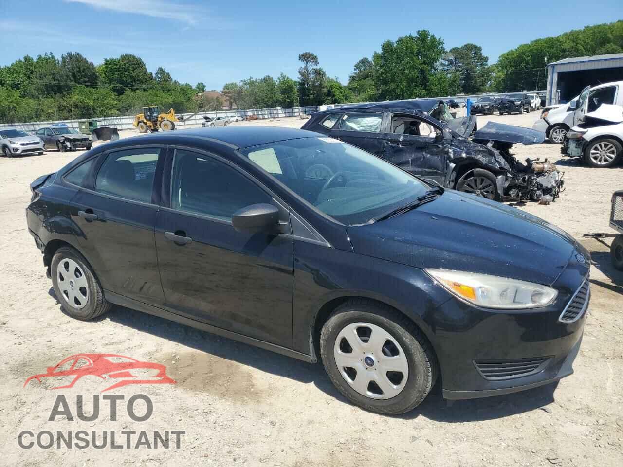 FORD FOCUS 2017 - 1FADP3E24HL212215