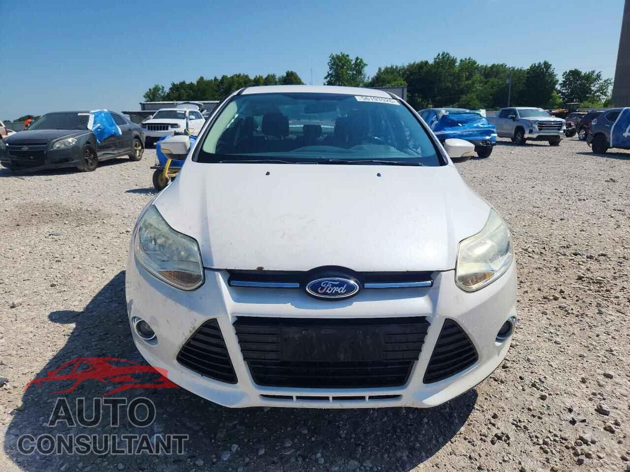 FORD FOCUS 2012 - 1FAHP3H2XCL154701
