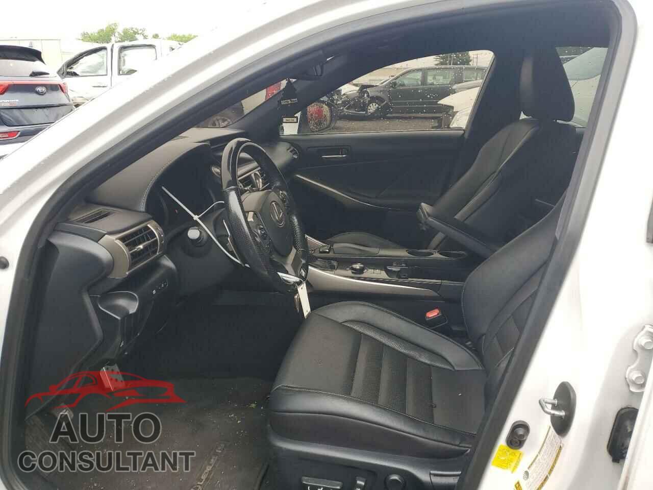 LEXUS IS 2016 - JTHBA1D21G5019675
