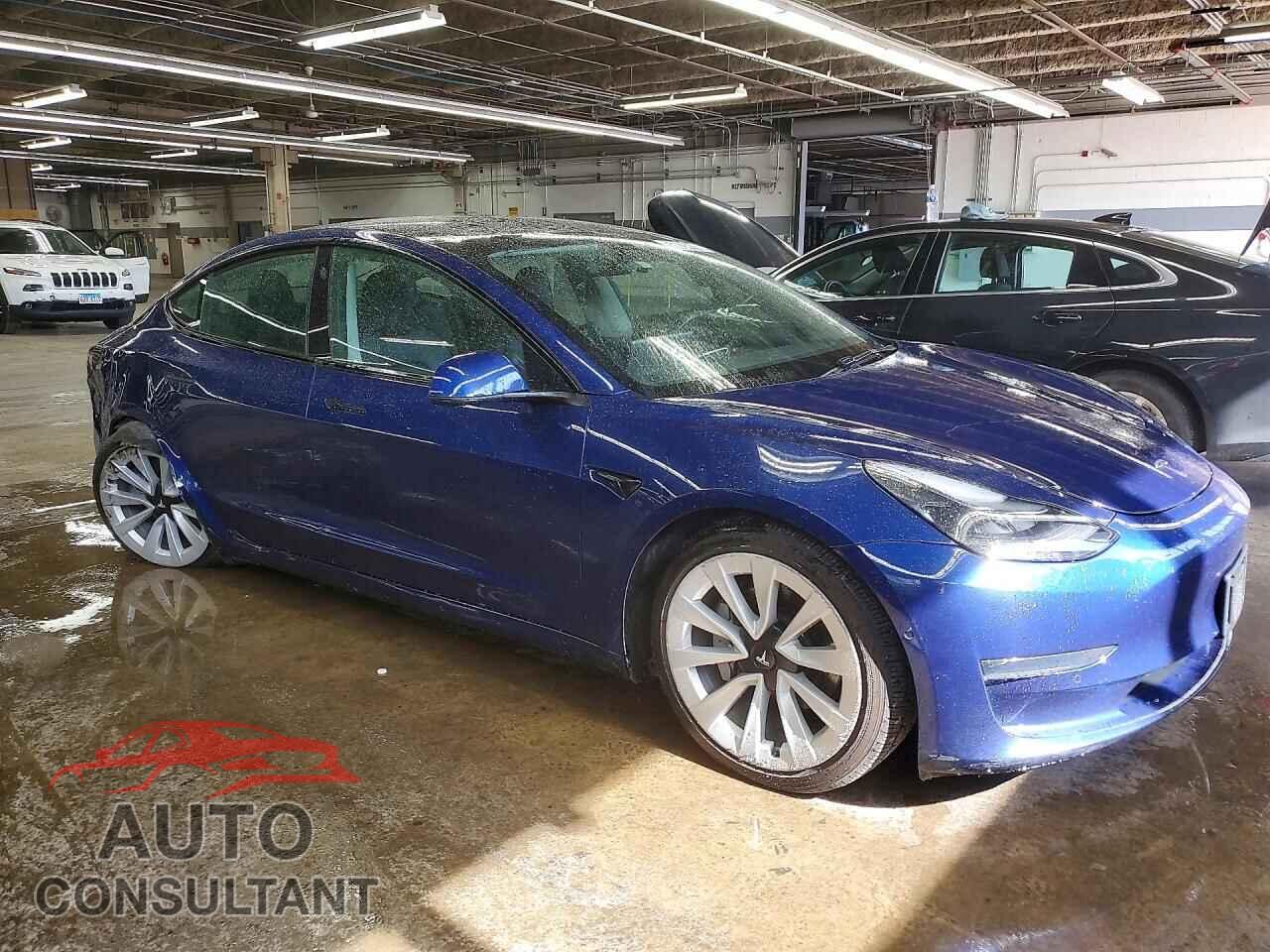 TESLA MODEL 3 2022 - 5YJ3E1EA3NF303840