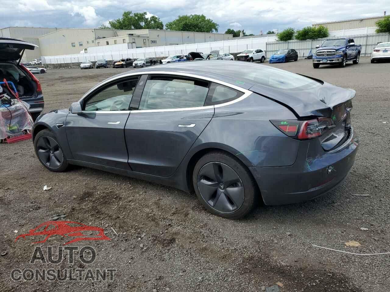 TESLA MODEL 3 2018 - 5YJ3E1EB7JF065980