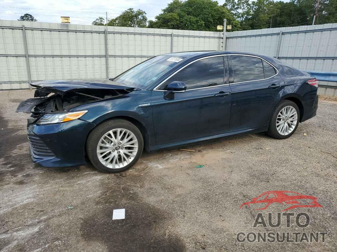 TOYOTA CAMRY 2018 - 4T1B21HK6JU508980