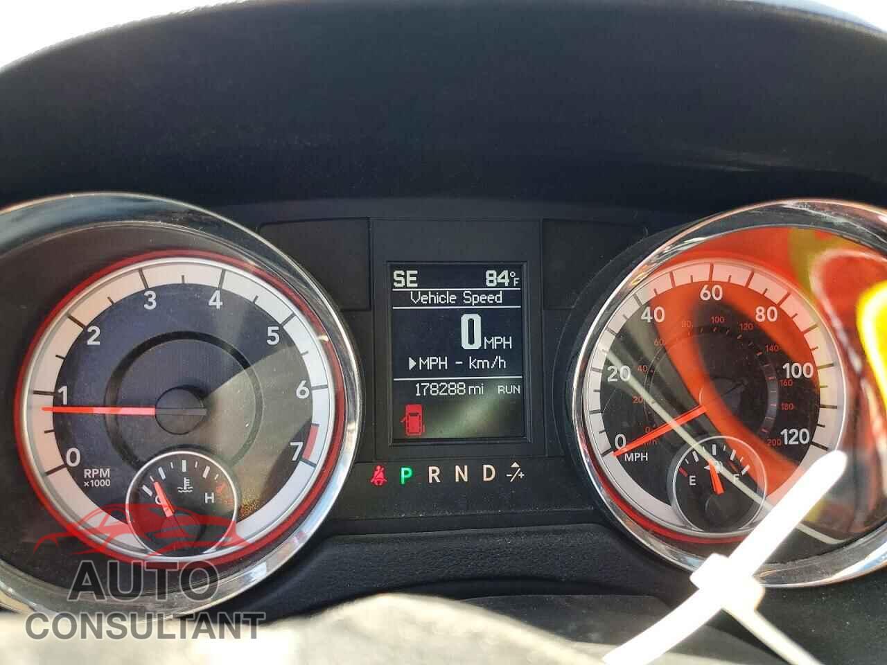 DODGE CARAVAN 2012 - 2C4RDGDG8CR341135