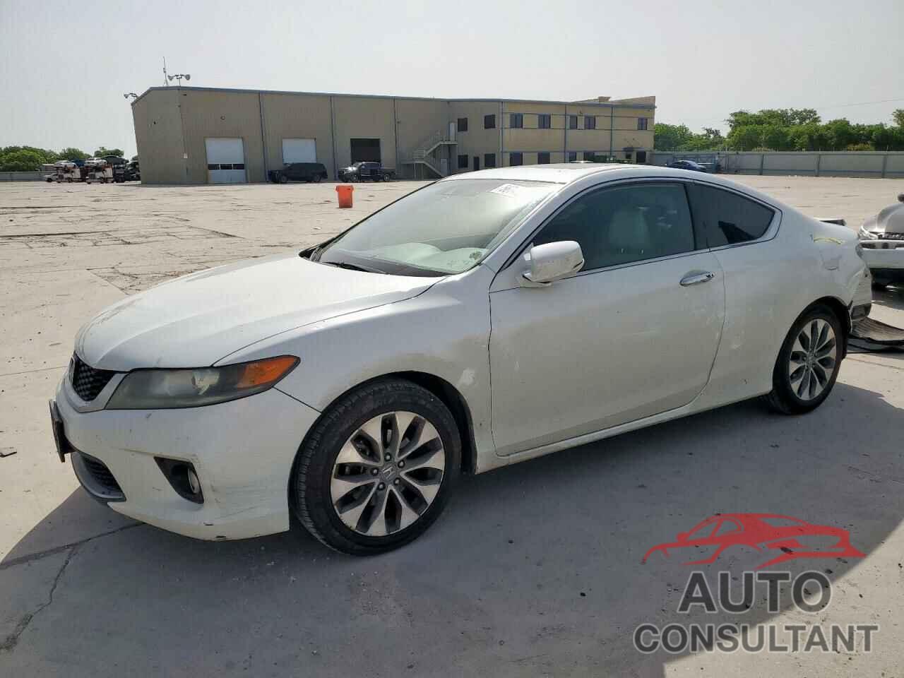 HONDA ACCORD 2013 - 1HGCT1B81DA005688