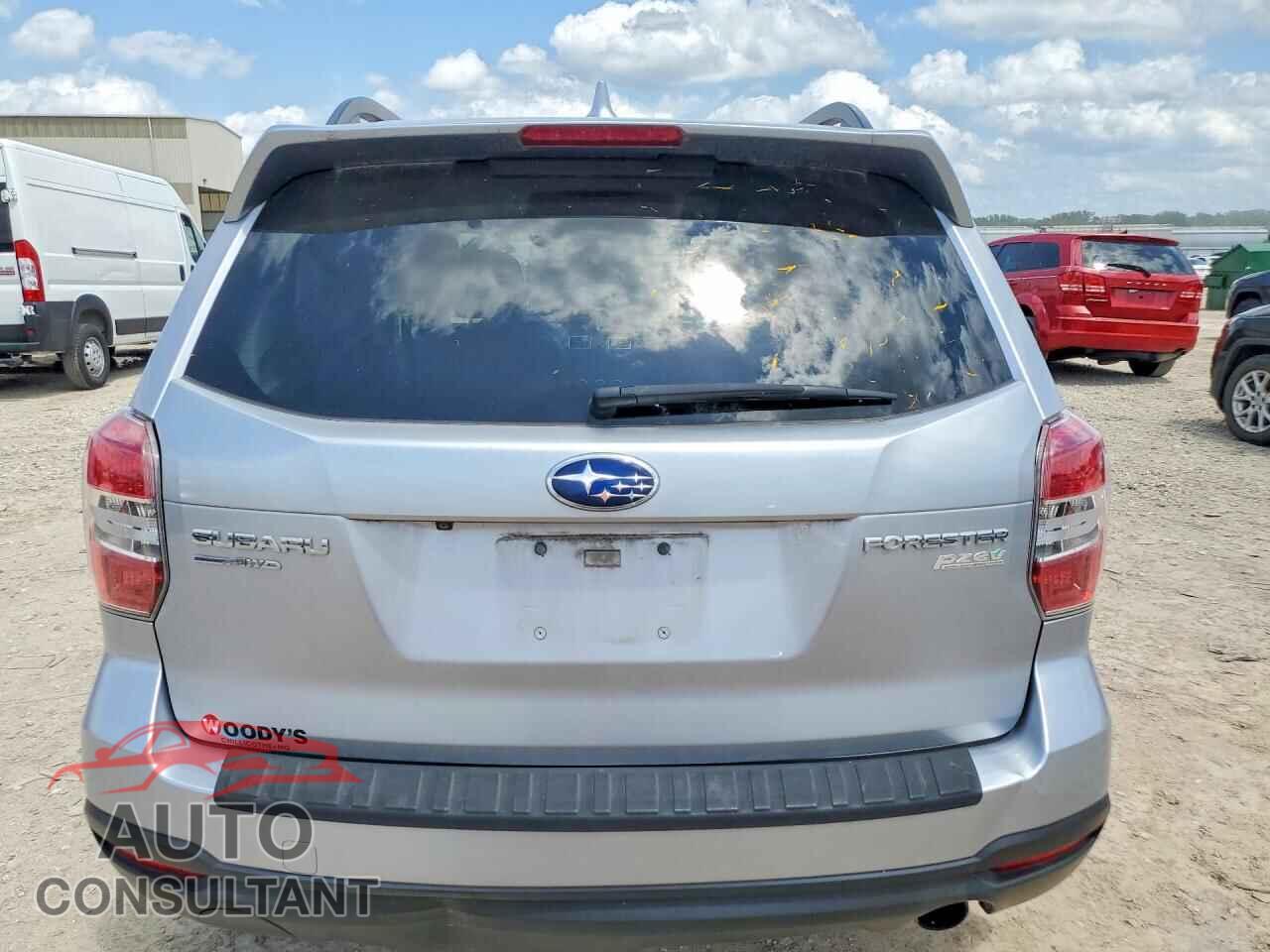 SUBARU FORESTER 2016 - JF2SJAVC8GH423825