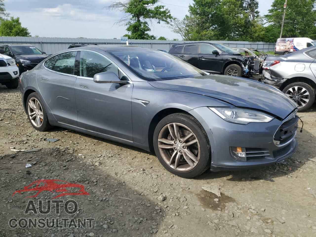 TESLA MODEL S 2014 - 5YJSA1H17EFP36449