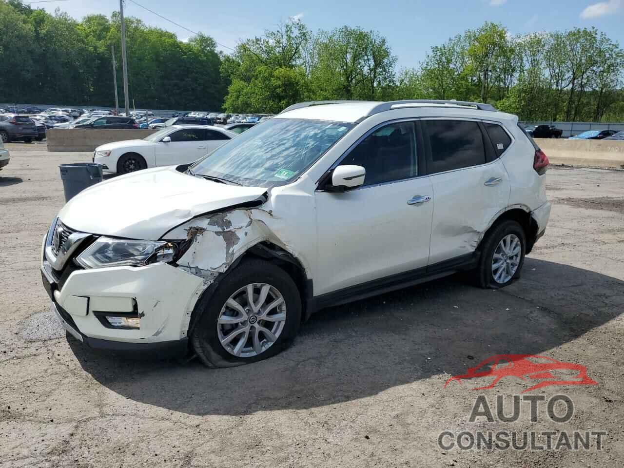 NISSAN ROGUE 2018 - 5N1AT2MV2JC734972