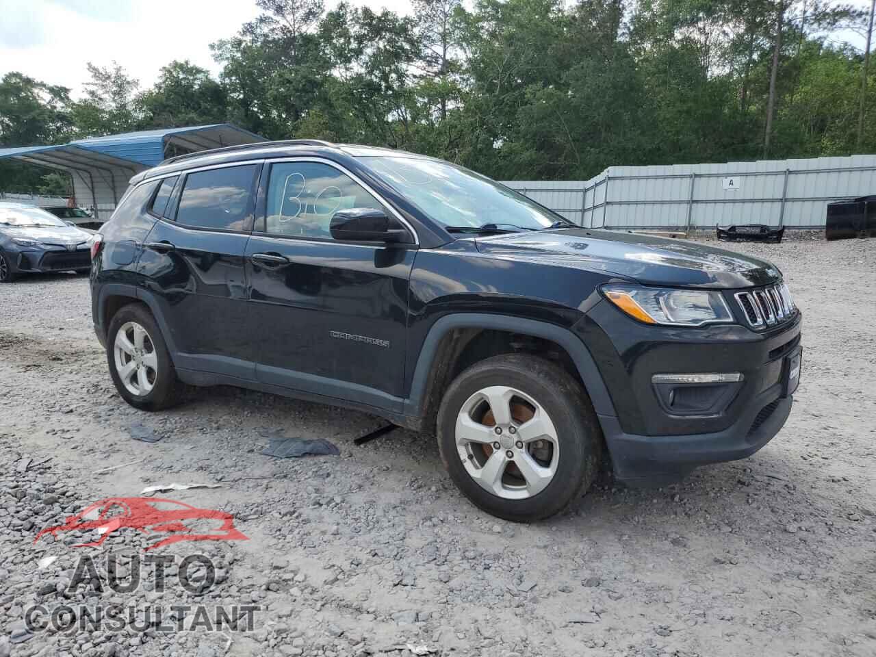 JEEP COMPASS 2018 - 3C4NJDBB2JT418198