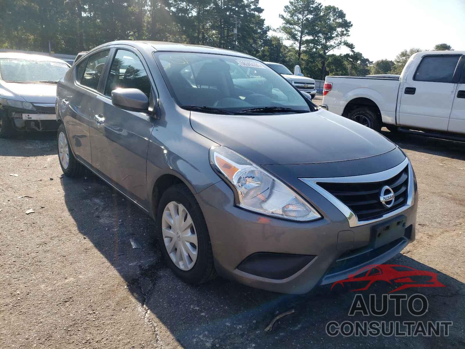 NISSAN VERSA 2019 - 3N1CN7AP1KL843748
