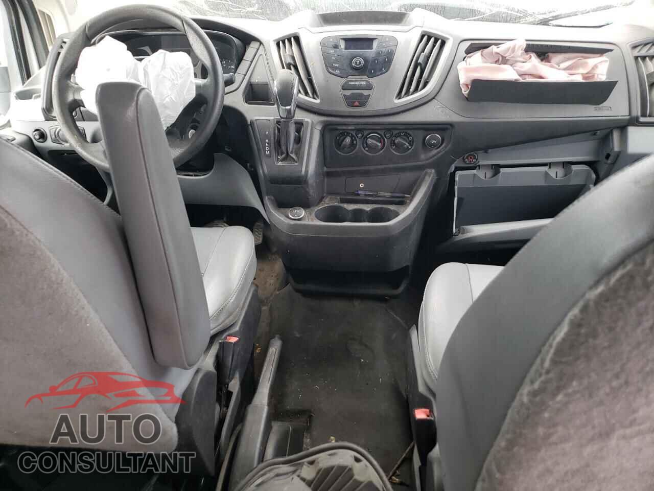FORD TRANSIT 2018 - 1FTYR2ZMXJKA23656