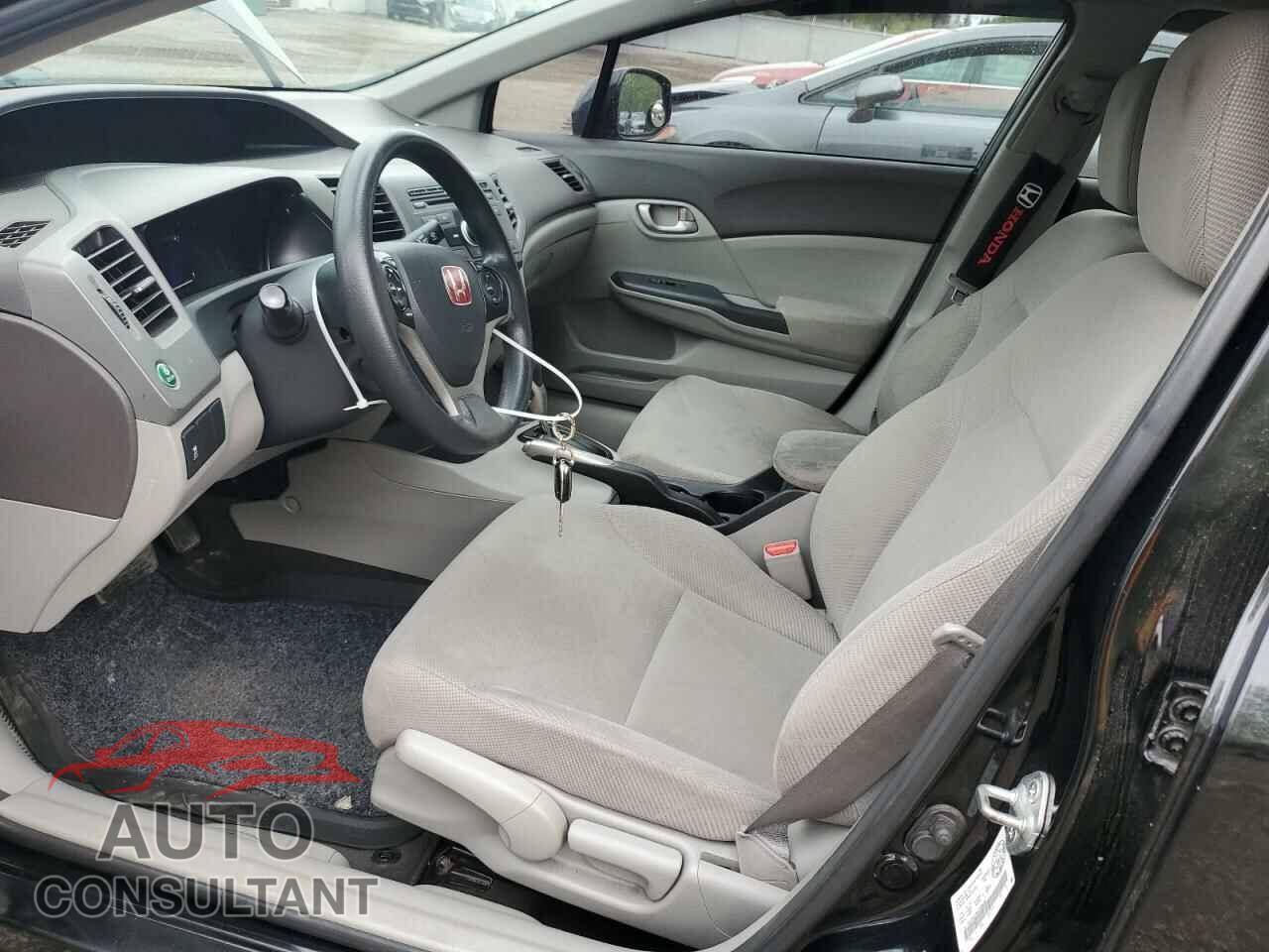 HONDA CIVIC 2012 - 2HGFB2F40CH008269