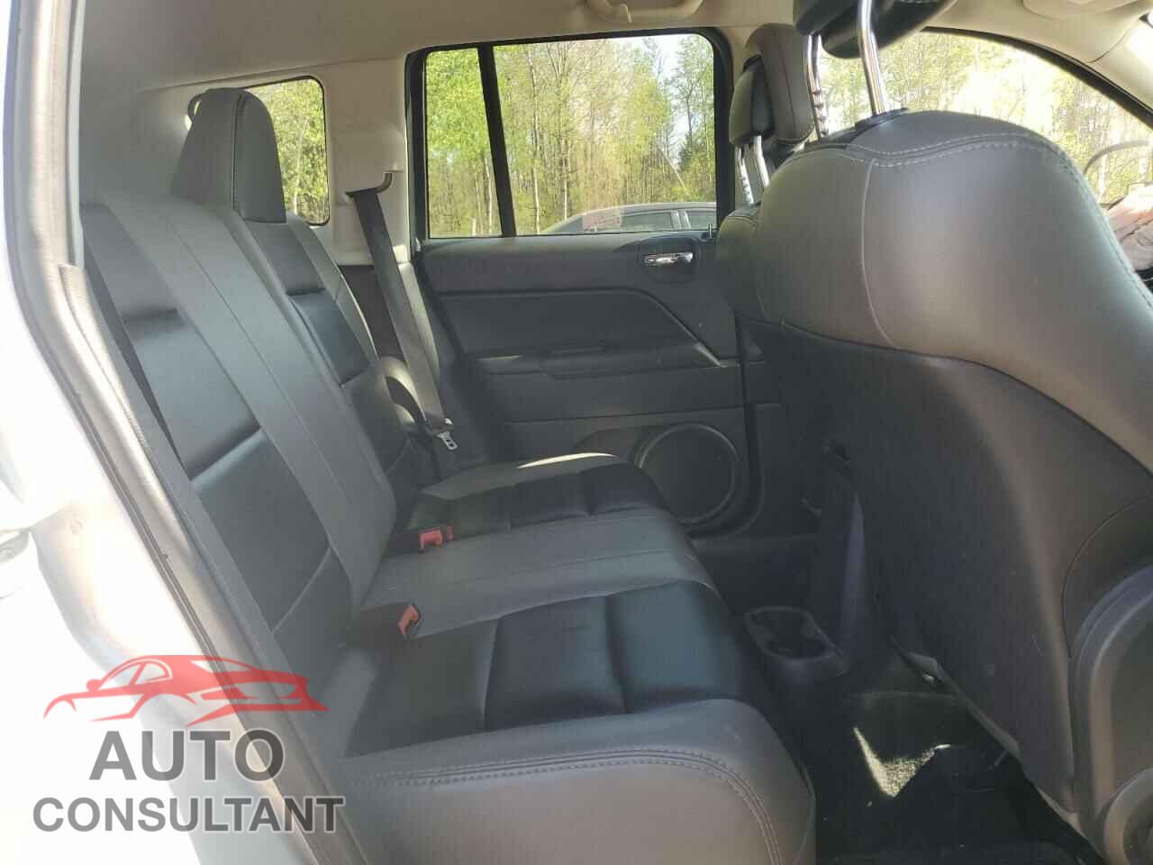 JEEP COMPASS 2011 - 1J4NF4FB4BD207596