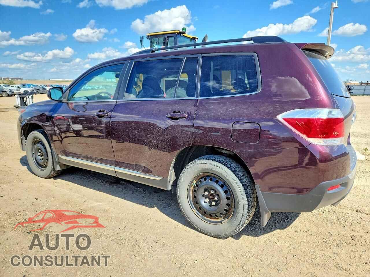 TOYOTA HIGHLANDER 2013 - 5TDBK3EH8DS268896