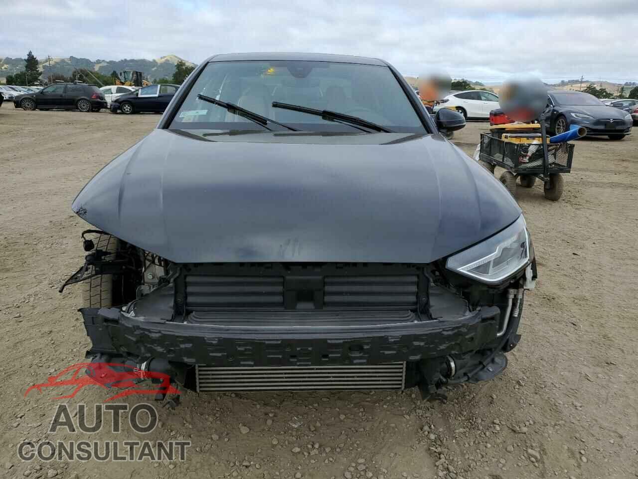 AUDI A4 2021 - WAUDAAF42MA044142