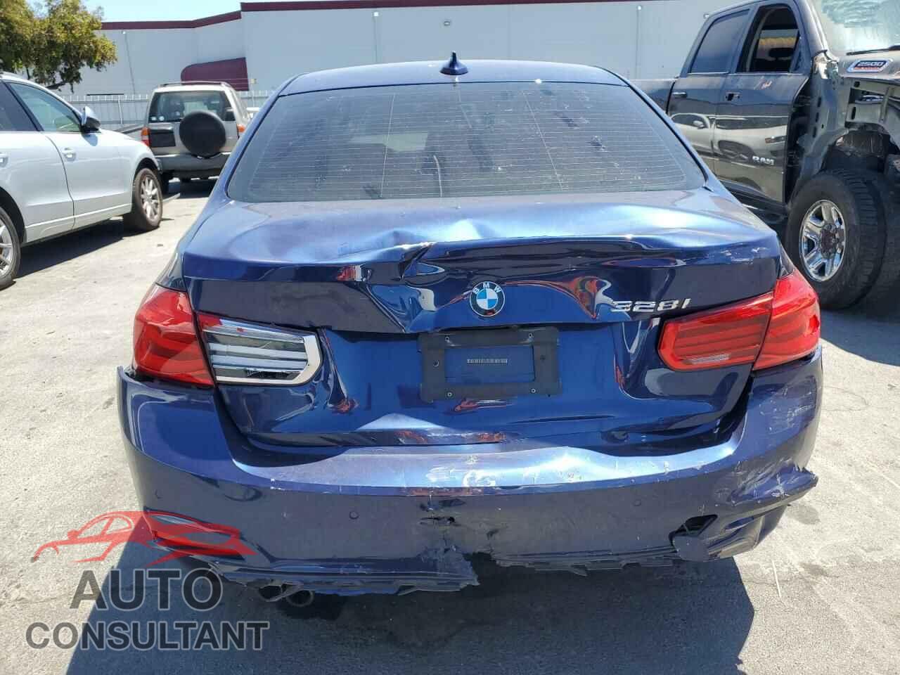 BMW 3 SERIES 2016 - WBA8E9G55GNU30496