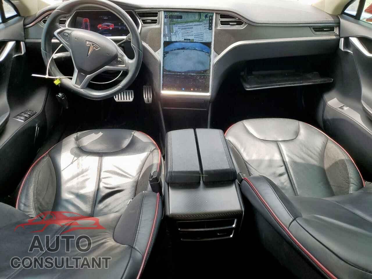 TESLA MODEL S 2013 - 5YJSA1DP0DFP18903