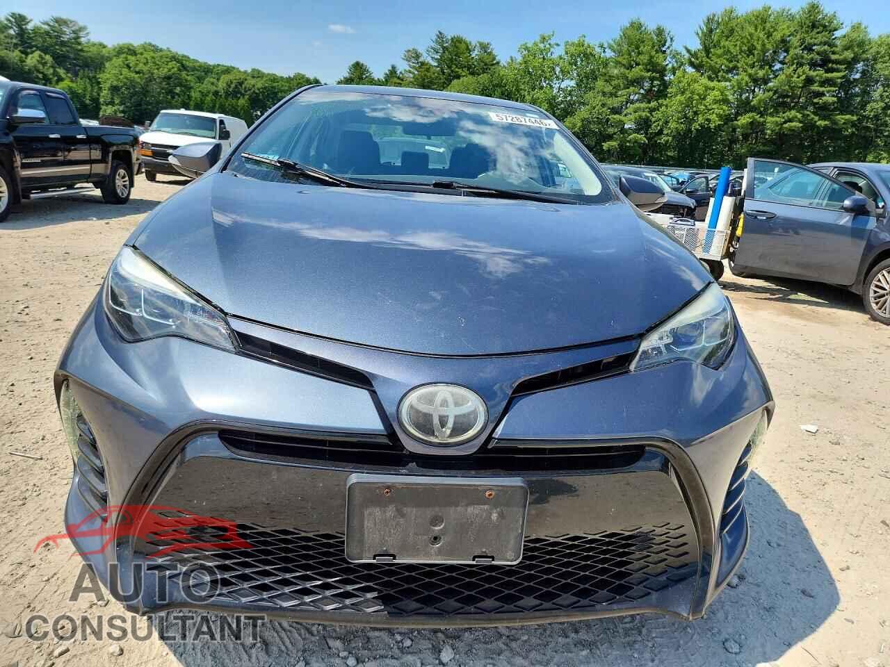 TOYOTA COROLLA 2017 - 2T1BURHEXHC757247