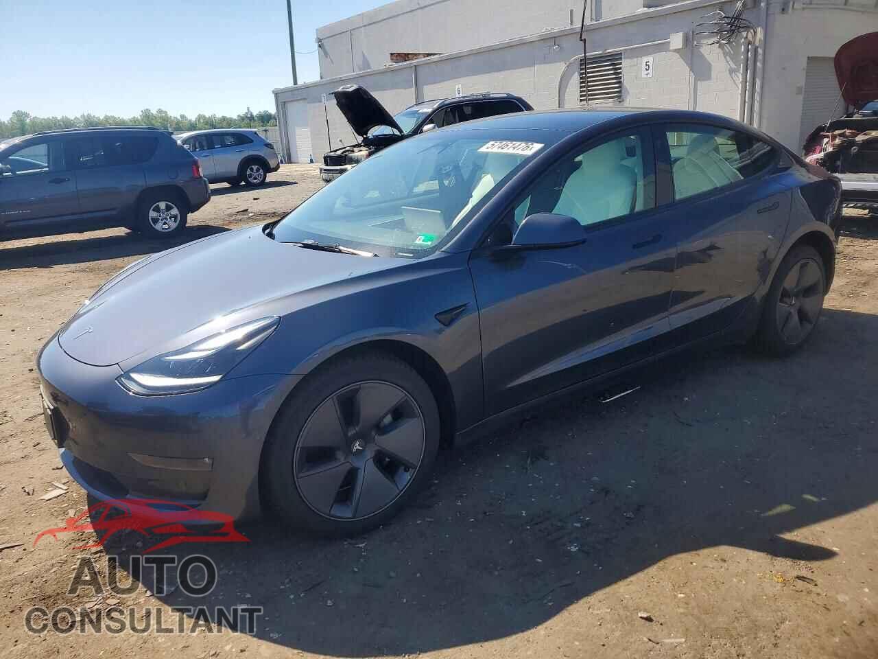 TESLA MODEL 3 2022 - 5YJ3E1EB4NF339450