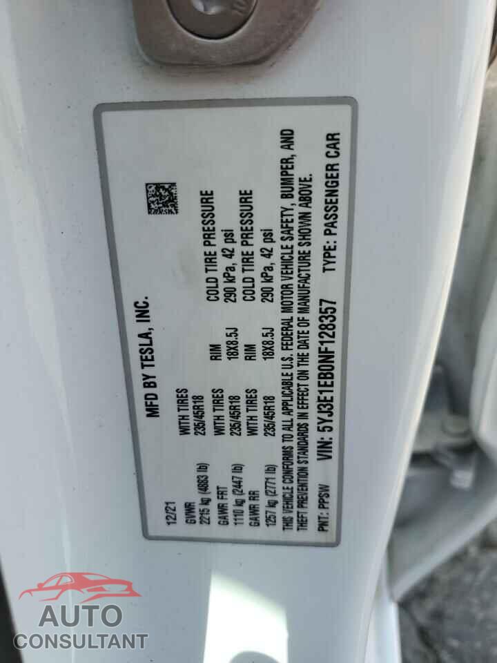 TESLA MODEL 3 2022 - 5YJ3E1EB0NF128357
