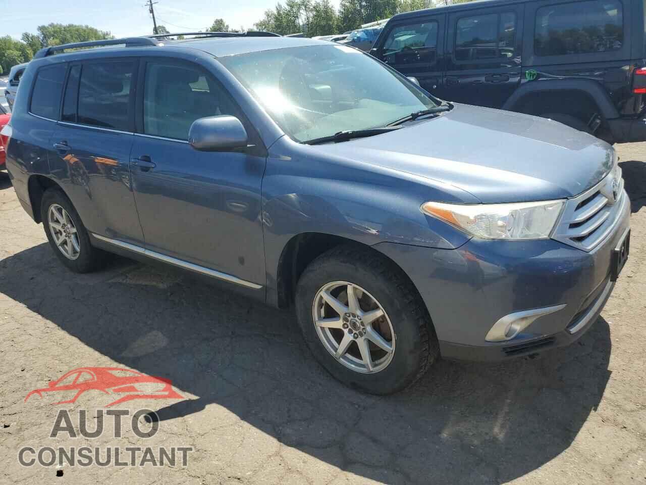 TOYOTA HIGHLANDER 2013 - 5TDBK3EH8DS259454