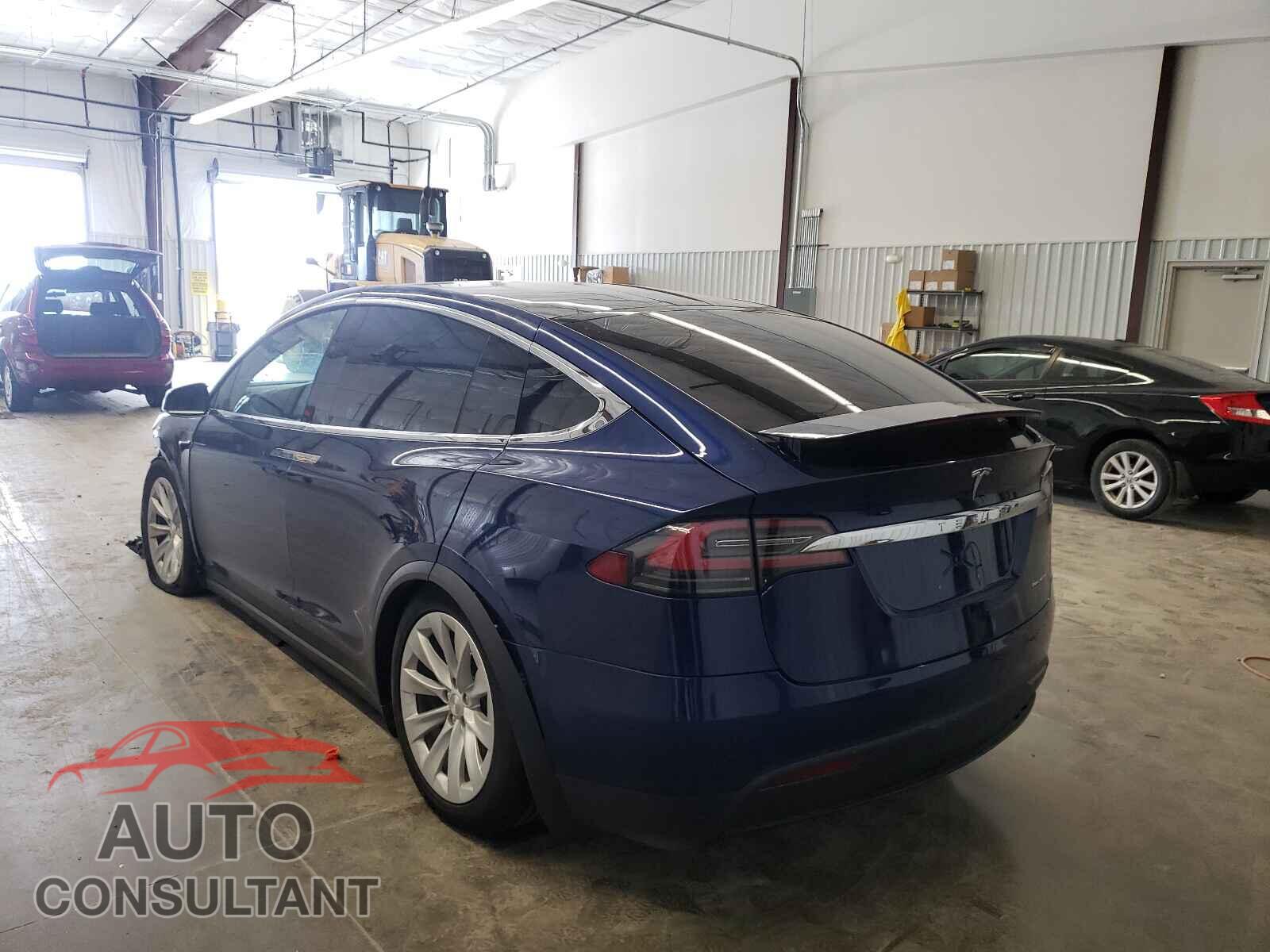 TESLA MODEL X 2021 - 5YJXCBE29MF320419