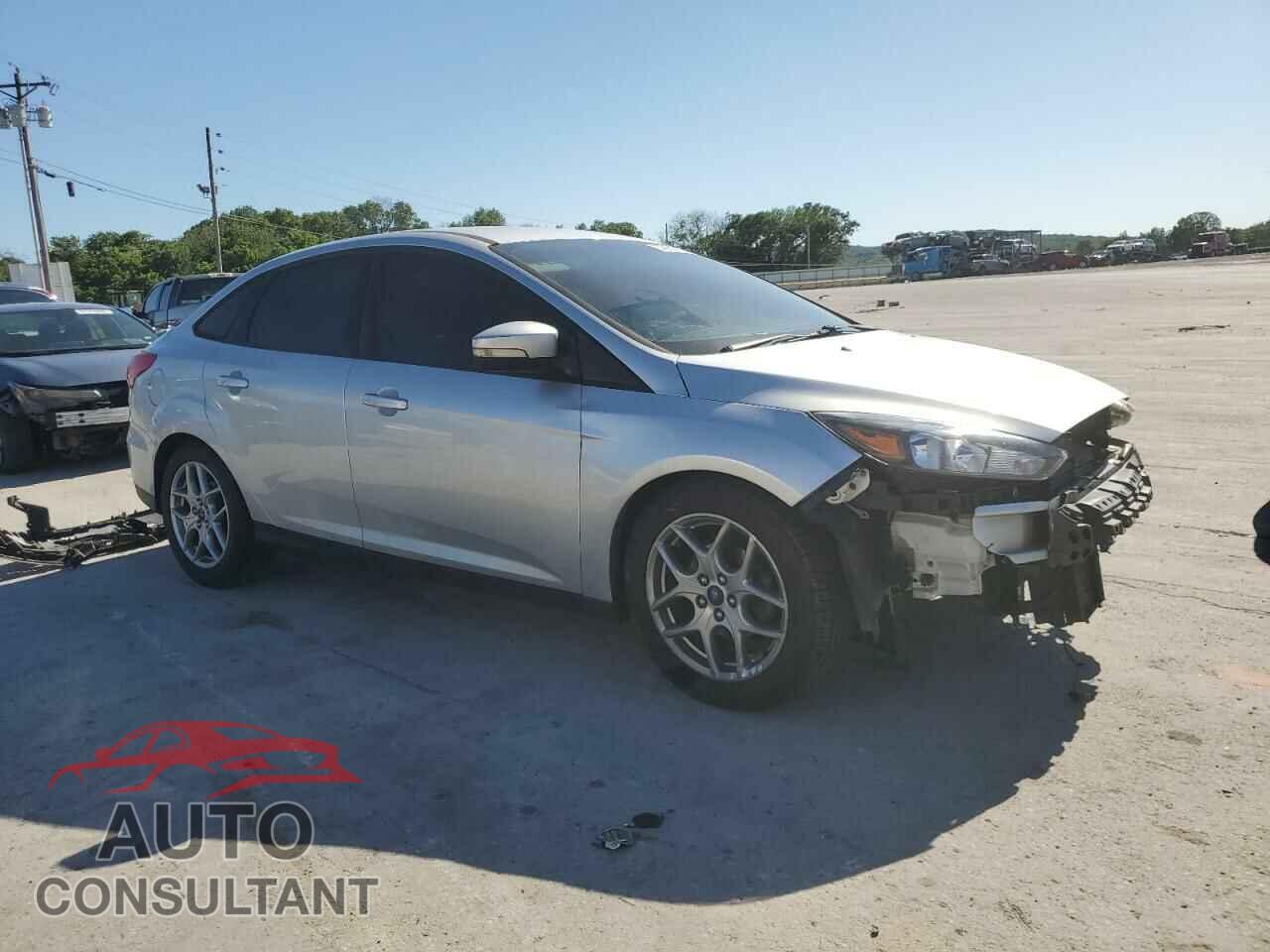 FORD FOCUS 2015 - 1FADP3F25FL283595