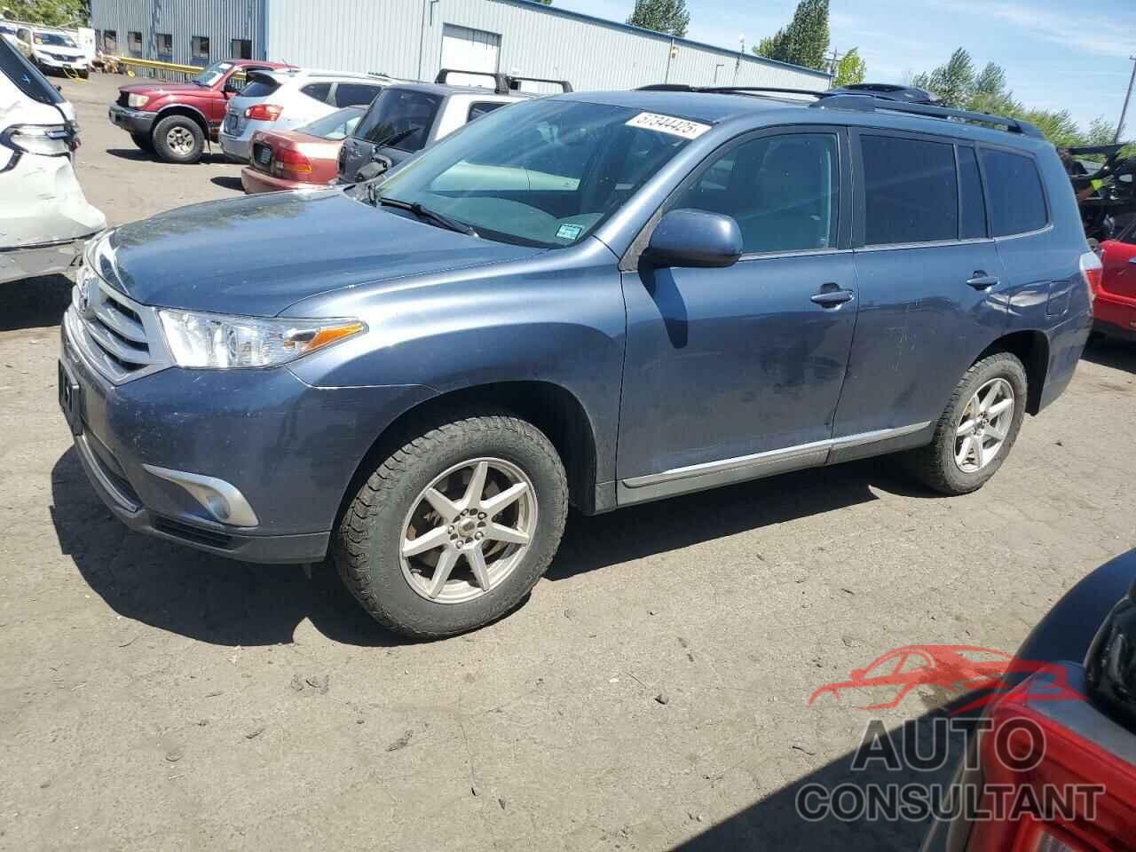 TOYOTA HIGHLANDER 2013 - 5TDBK3EH8DS259454