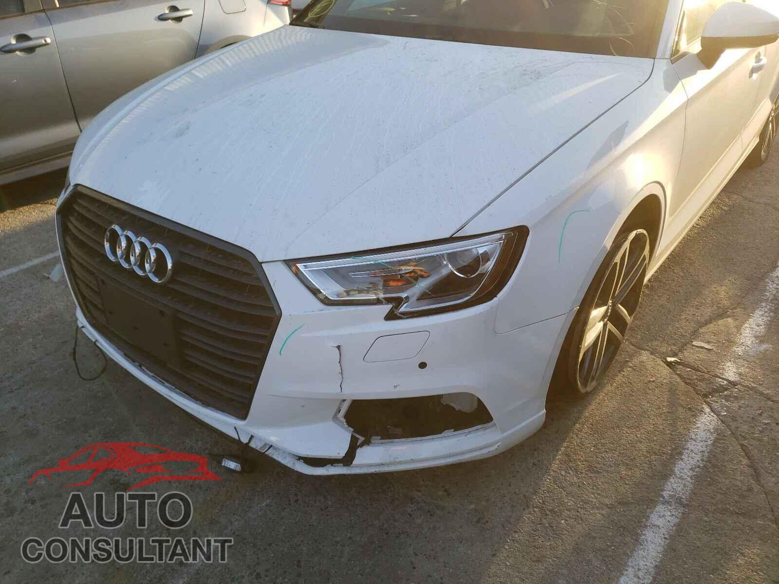 AUDI A3 2020 - WAUAUGFF8LA045311