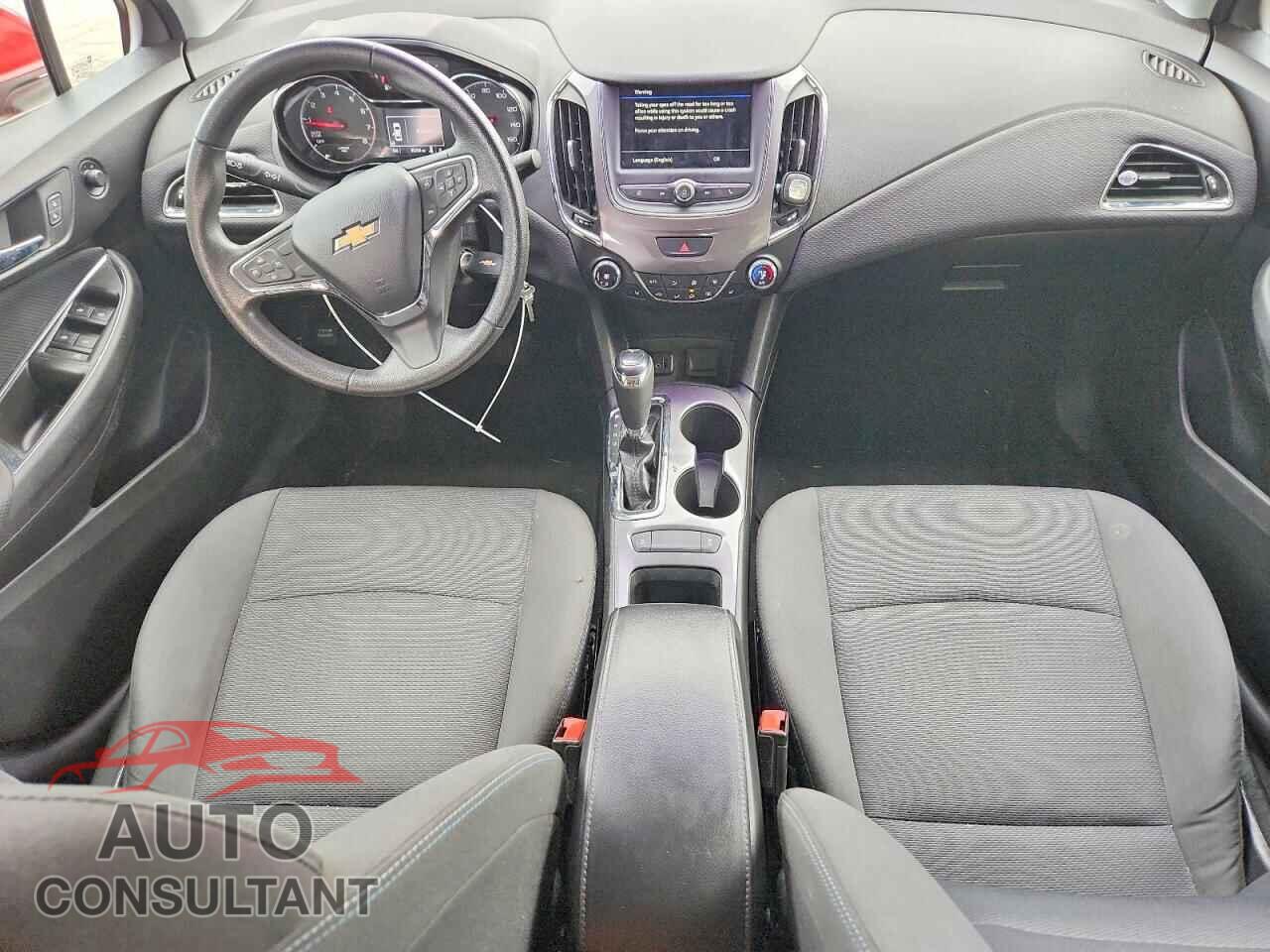 CHEVROLET CRUZE 2019 - 1G1BE5SM0K7113473