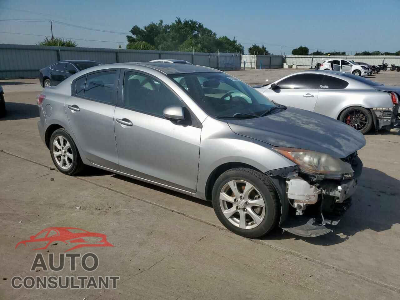 MAZDA 3 2011 - JM1BL1VF1B1475835