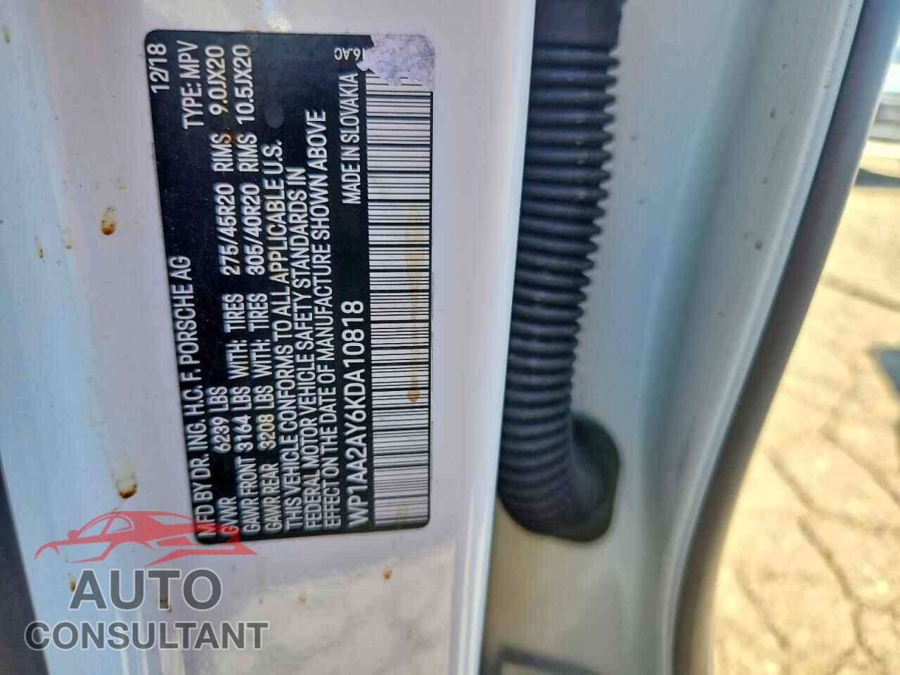 PORSCHE CAYENNE 2019 - WP1AA2AY6KDA10818