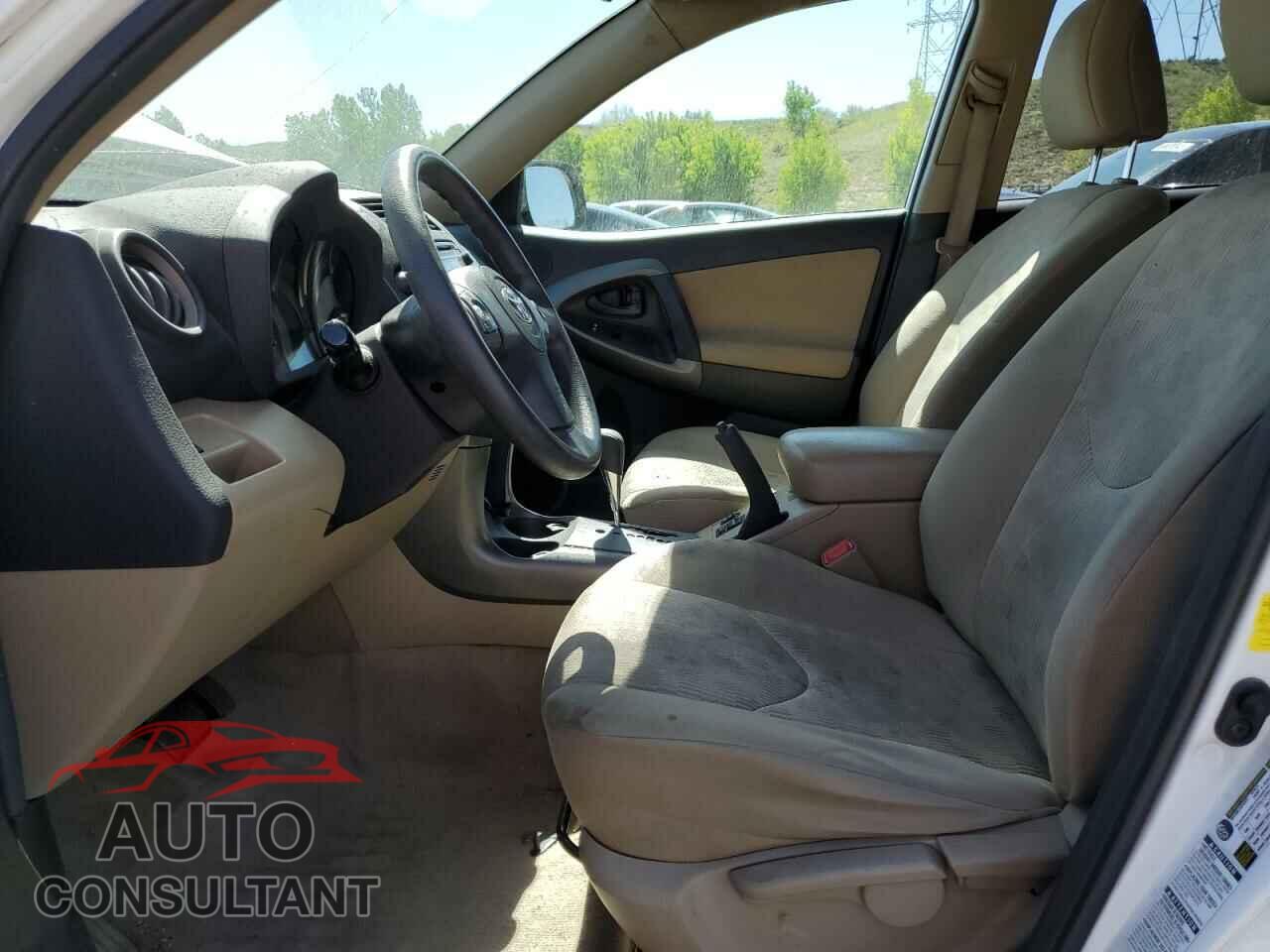 TOYOTA RAV4 2012 - 2T3BF4DV0CW207590