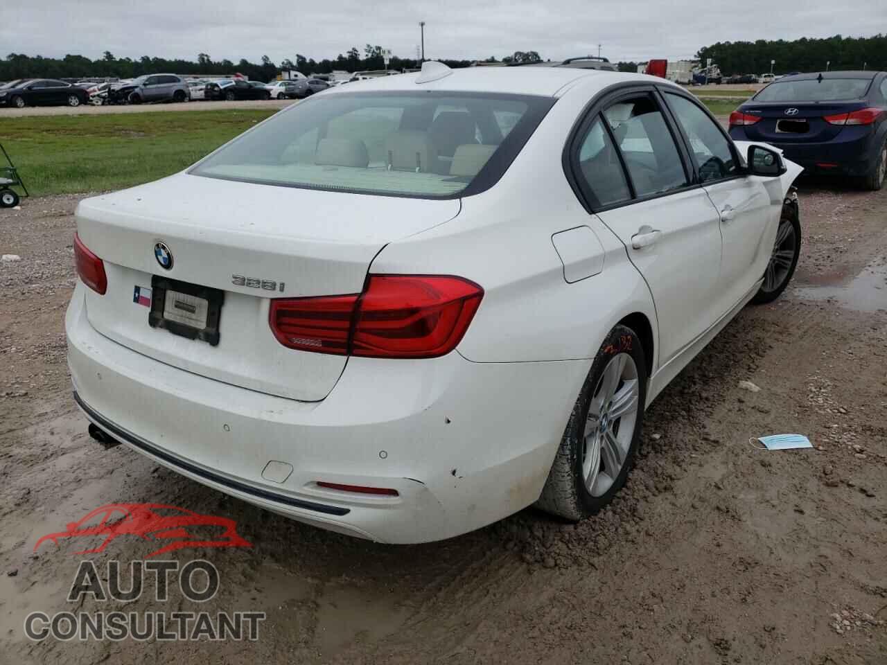 BMW 3 SERIES 2016 - WBA8E9G55GNU28697