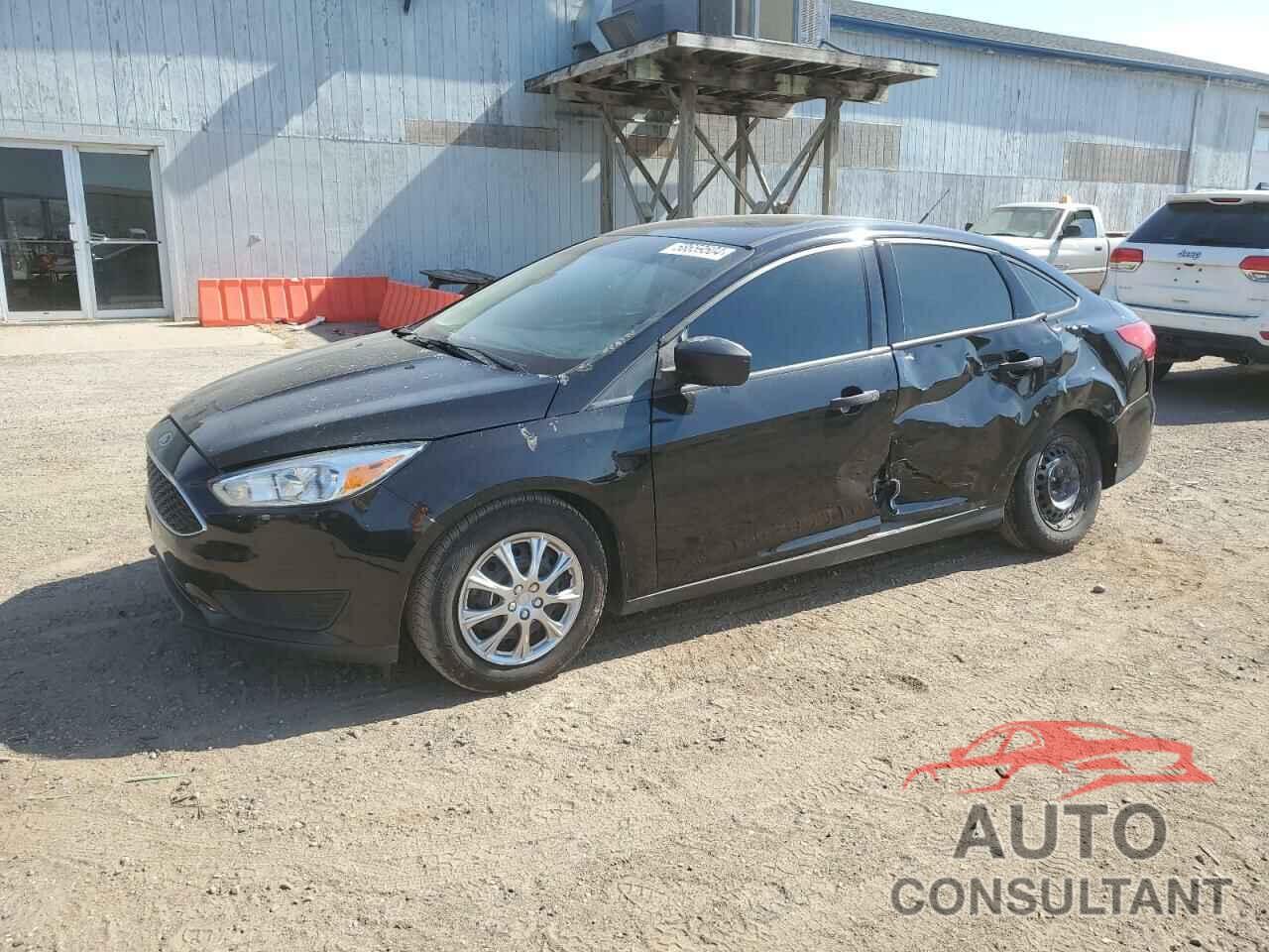 FORD FOCUS 2018 - 1FADP3E2XJL284400