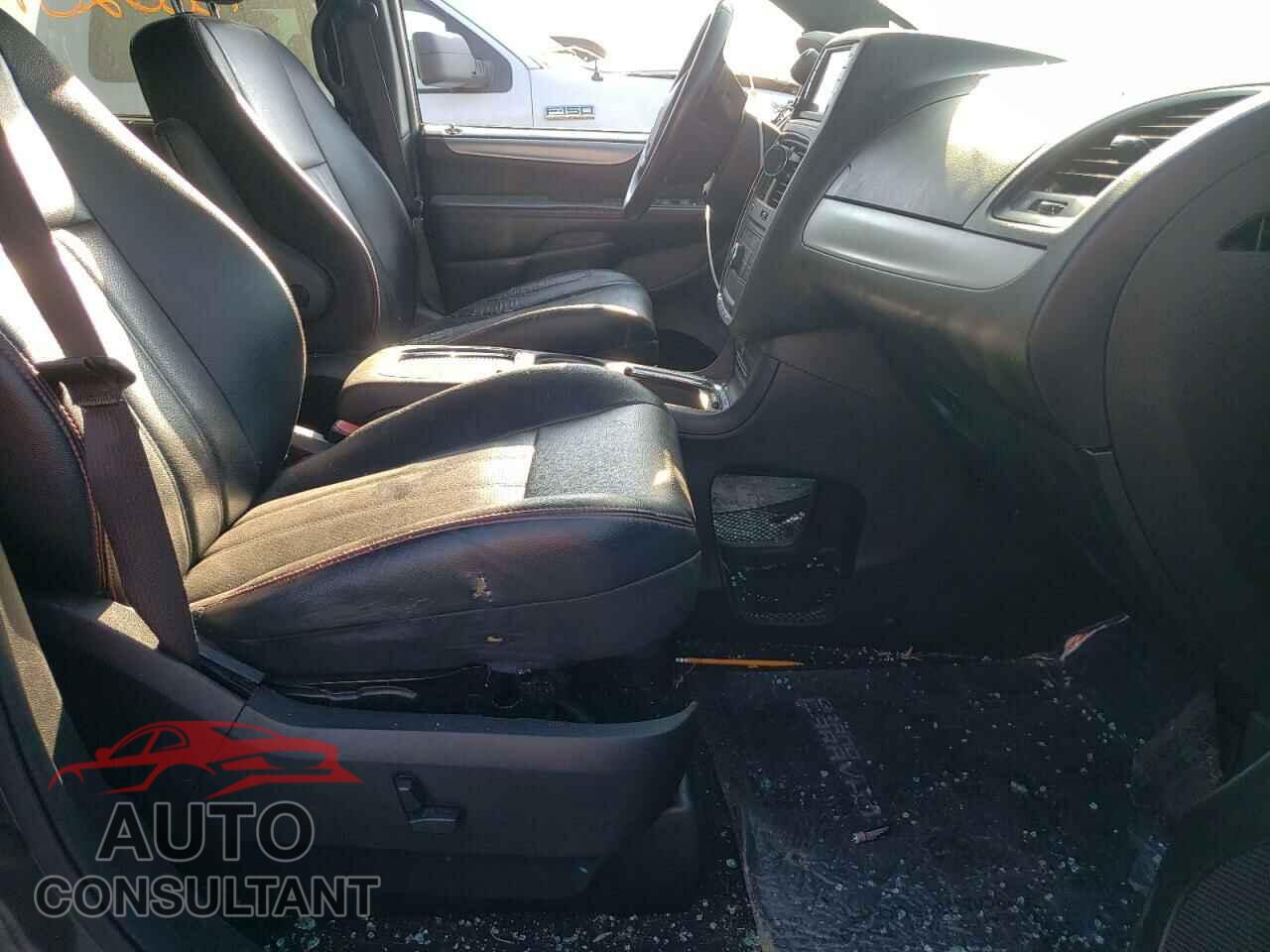DODGE CARAVAN 2015 - 2C4RDGEG9FR704738