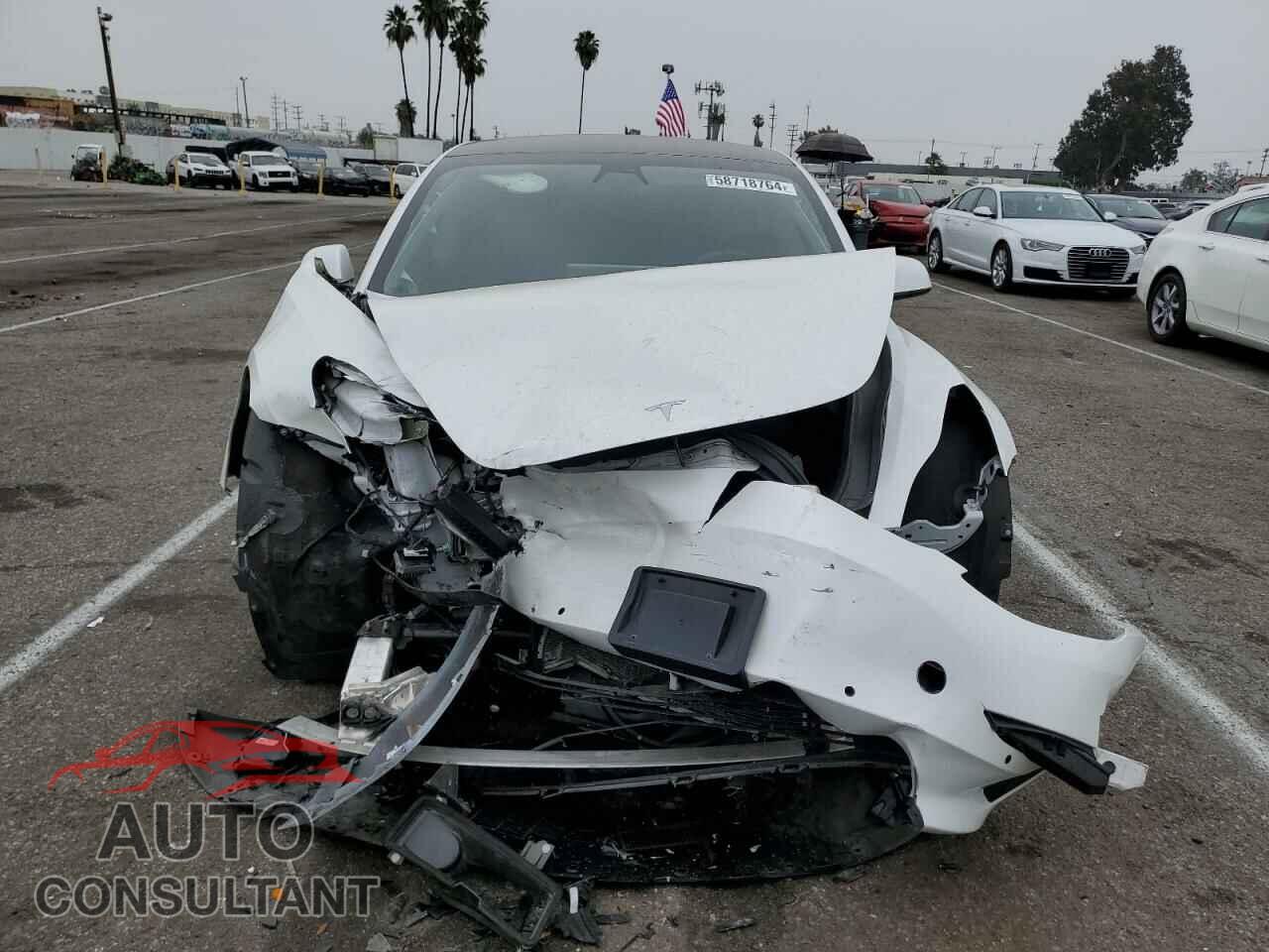 TESLA MODEL 3 2021 - 5YJ3E1EA4MF027084