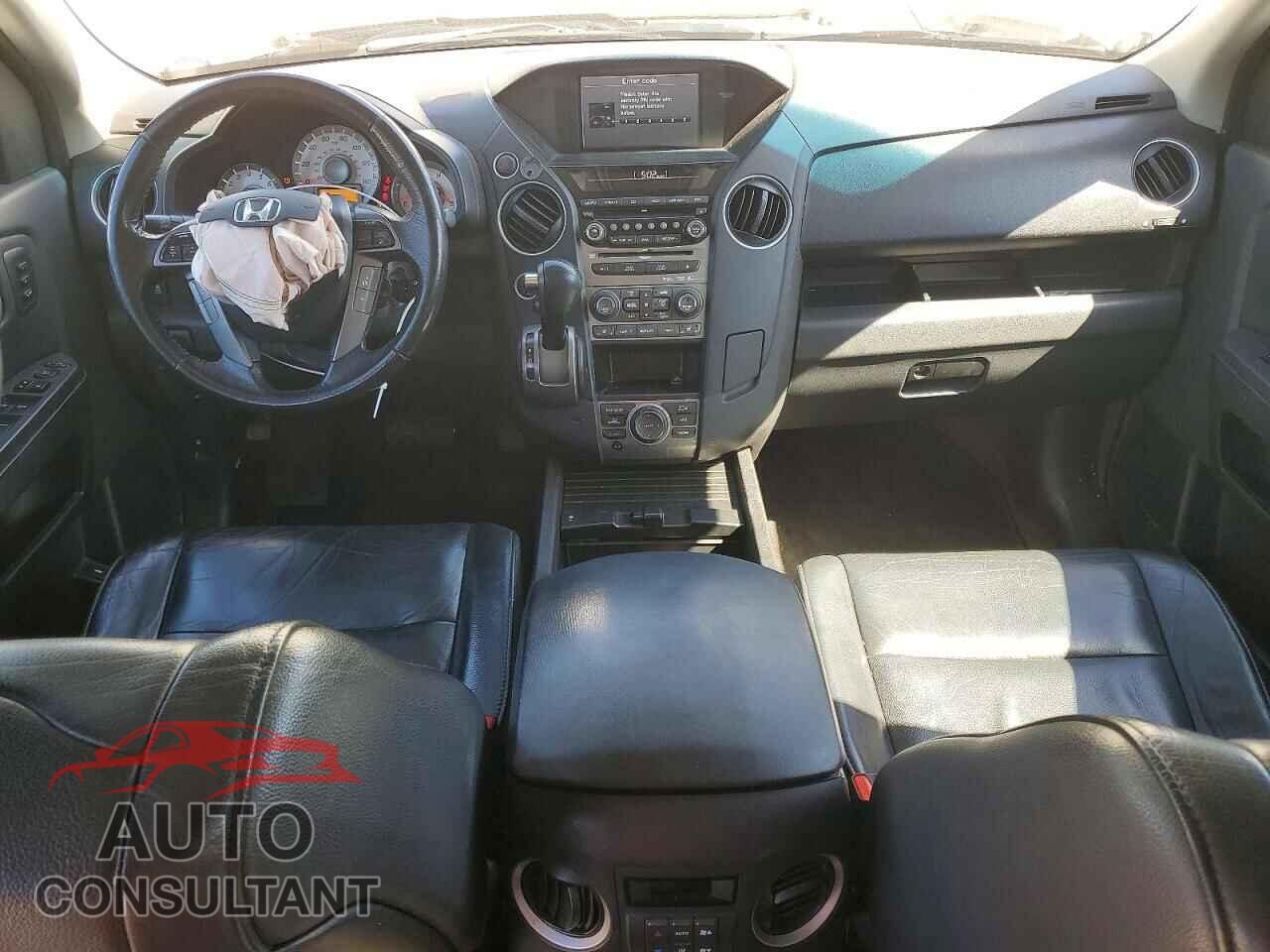 HONDA PILOT 2013 - 5FNYF4H96DB009062