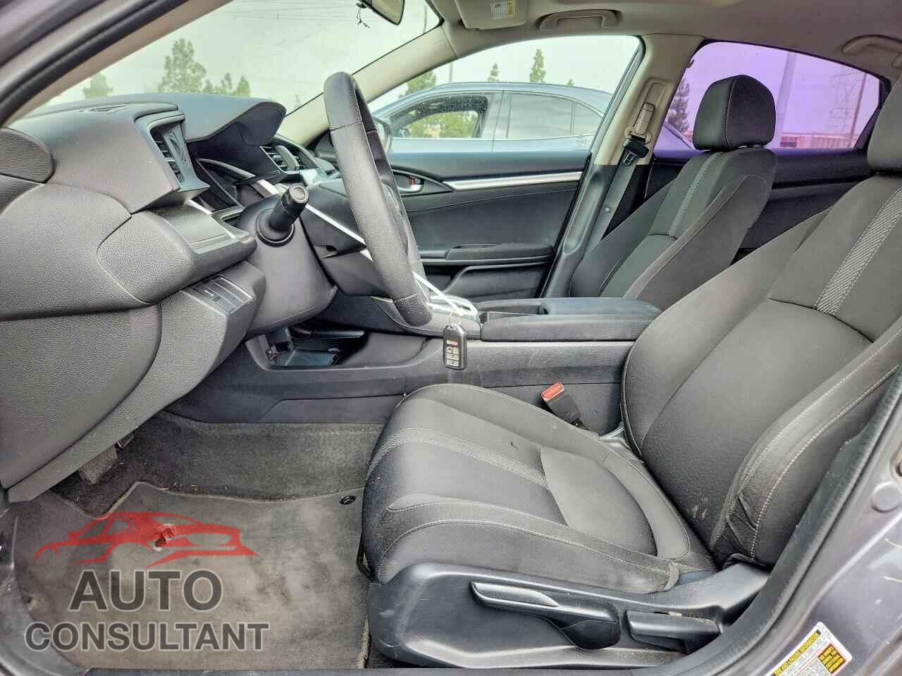 HONDA CIVIC 2018 - 2HGFC2F79JH540267