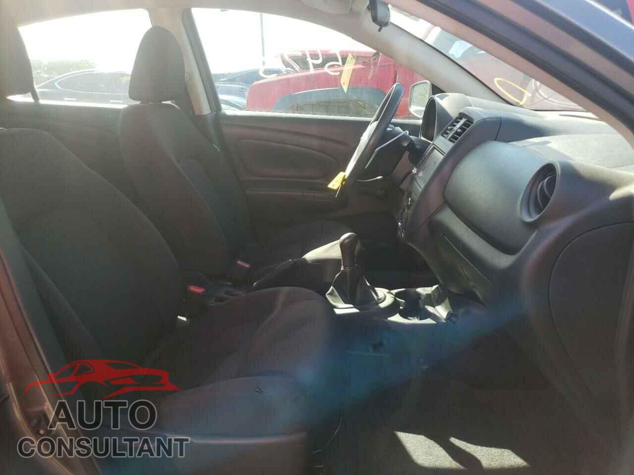 NISSAN VERSA 2019 - 3N1CN7AP3KL827082
