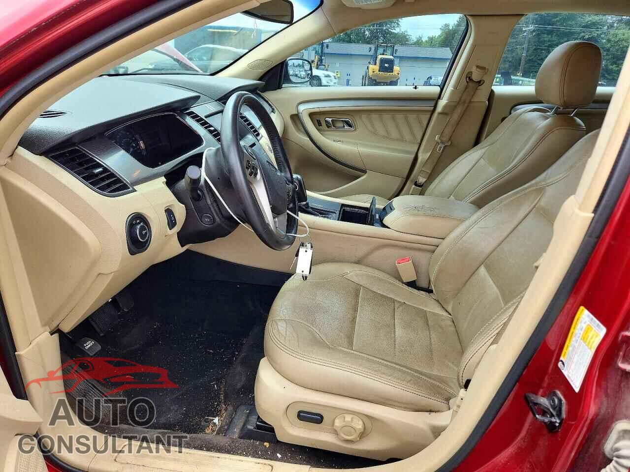 FORD TAURUS 2015 - 1FAHP2E82FG158452