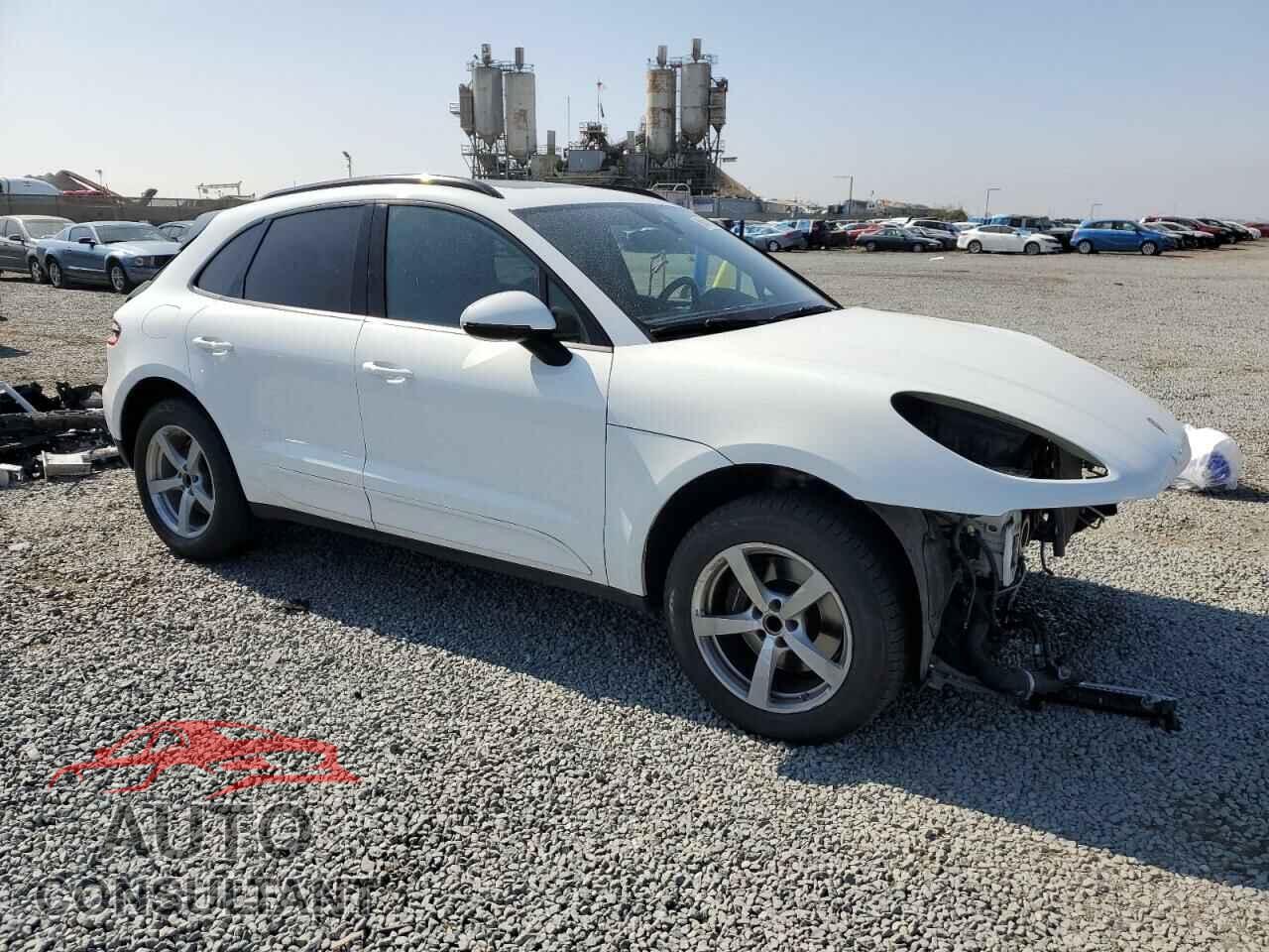 PORSCHE MACAN 2018 - WP1AA2A57JLB24014