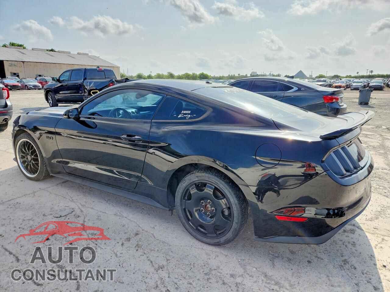 FORD MUSTANG 2017 - 1FA6P8CF1H5210051