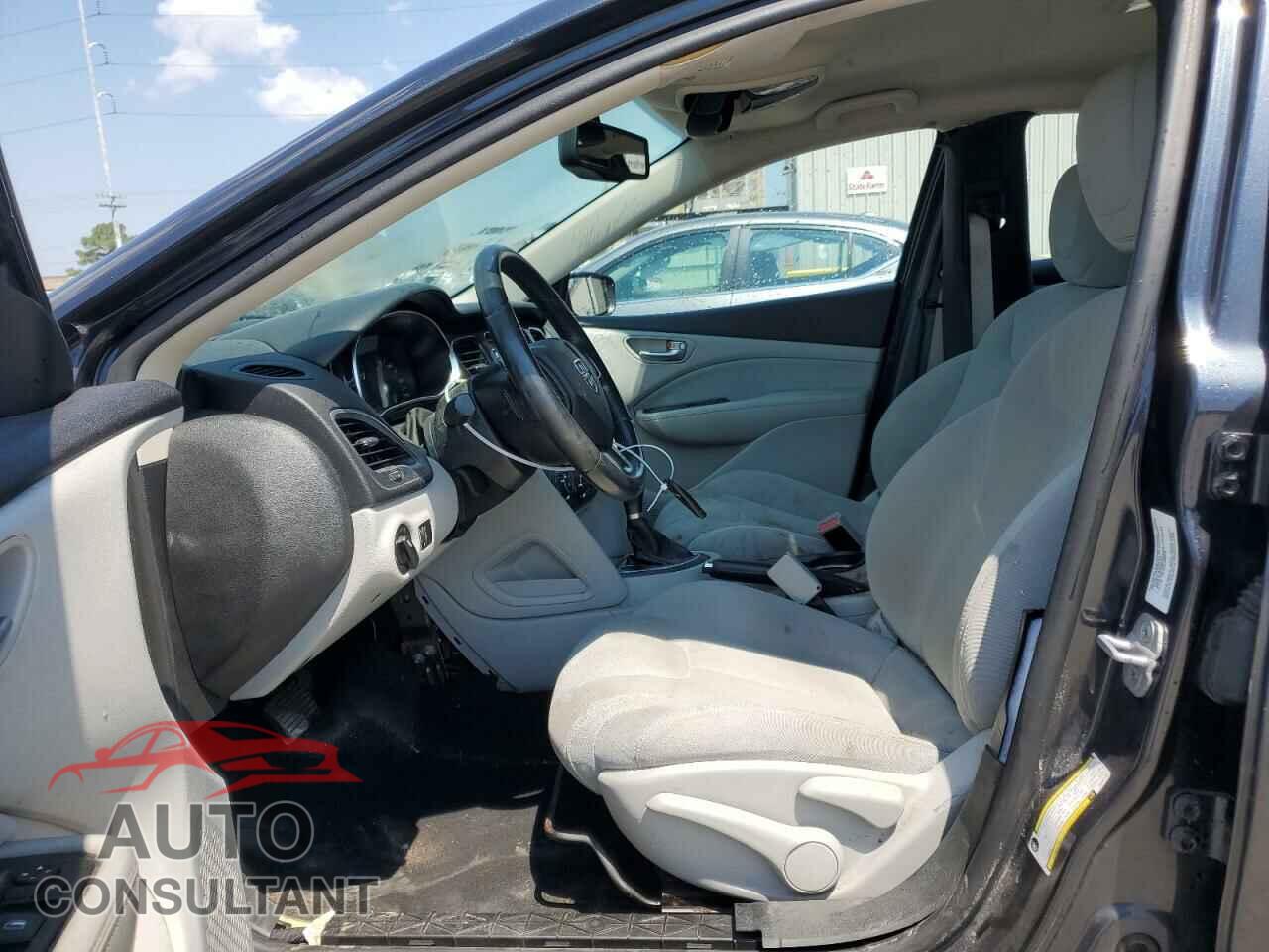 DODGE DART 2013 - 1C3CDFBA2DD137163