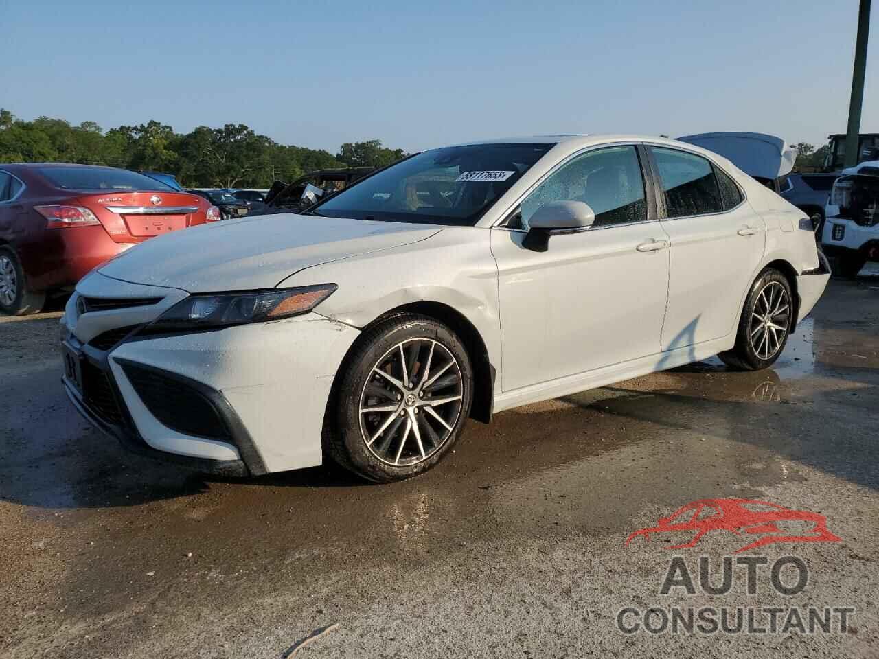 TOYOTA CAMRY 2022 - 4T1T11AK0NU015707