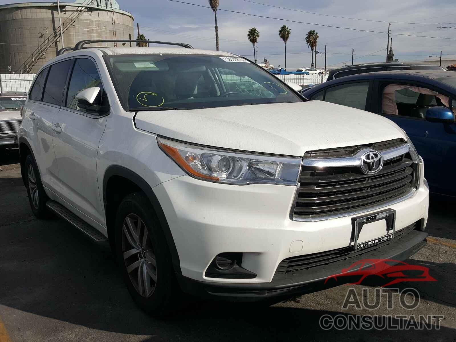 TOYOTA HIGHLANDER 2016 - 5TDZARFHXGS021371