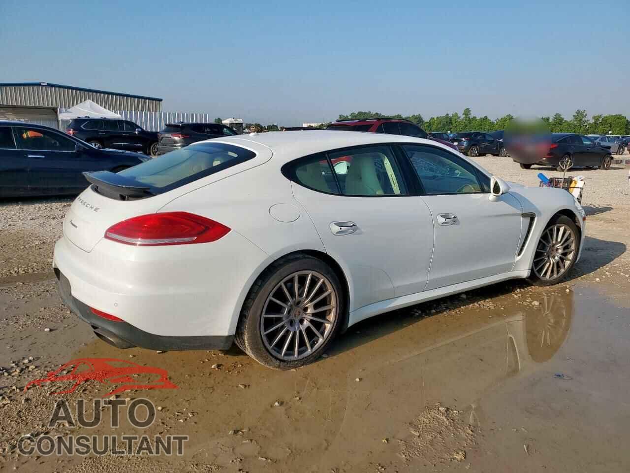 PORSCHE PANAMERA 2016 - WP0AA2A70GL007189